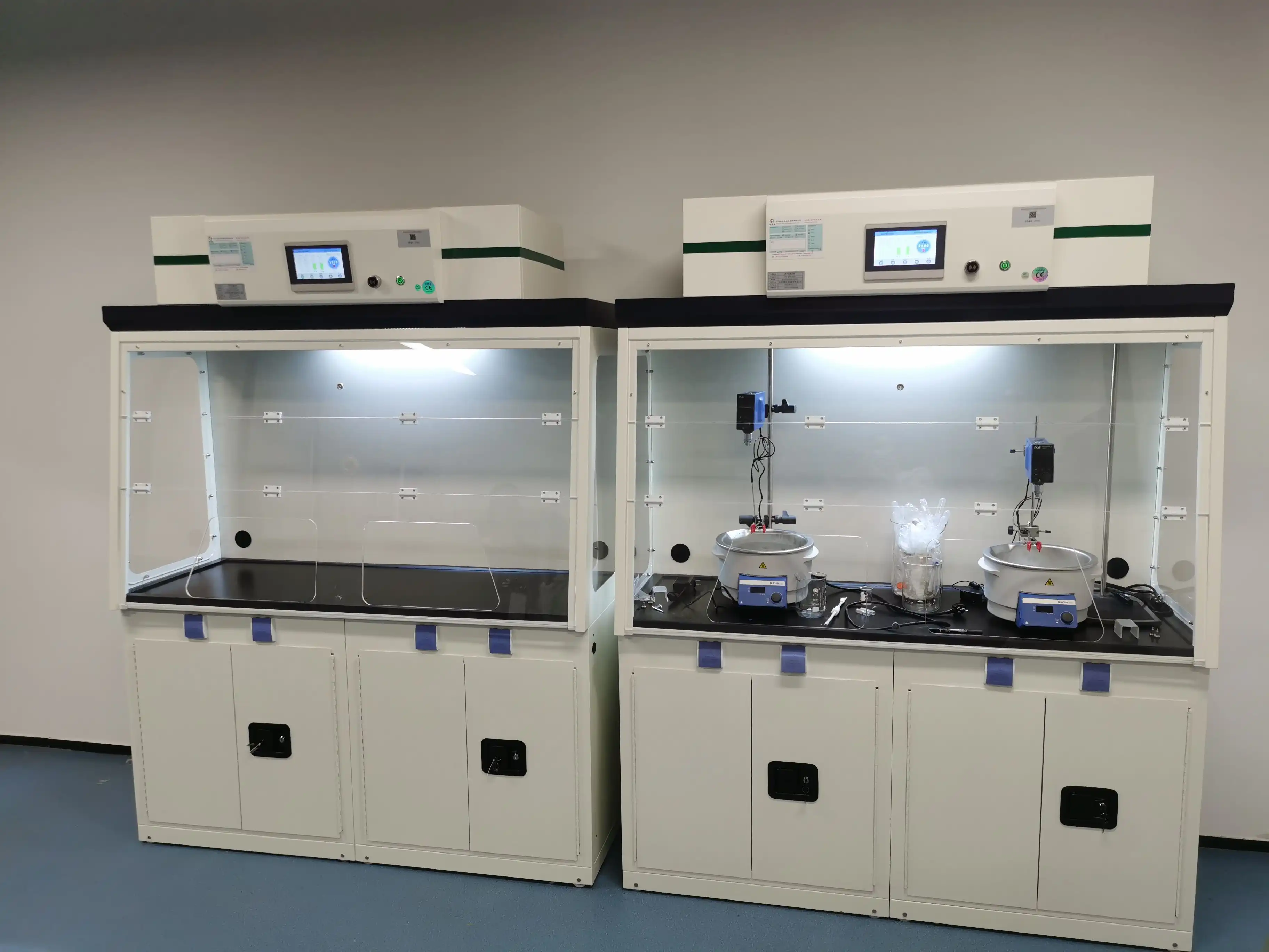 How do ducted fume cupboards compare to ductless fume cupboards?
